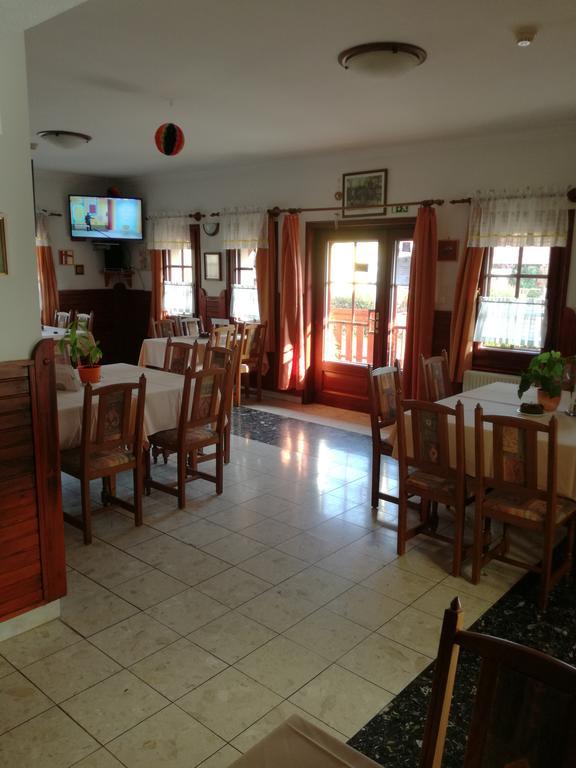Bükkszék Forras Fogado Bed & Breakfast エクステリア 写真