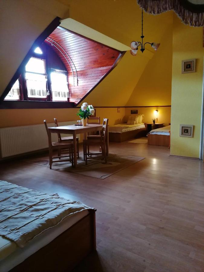 Bükkszék Forras Fogado Bed & Breakfast エクステリア 写真
